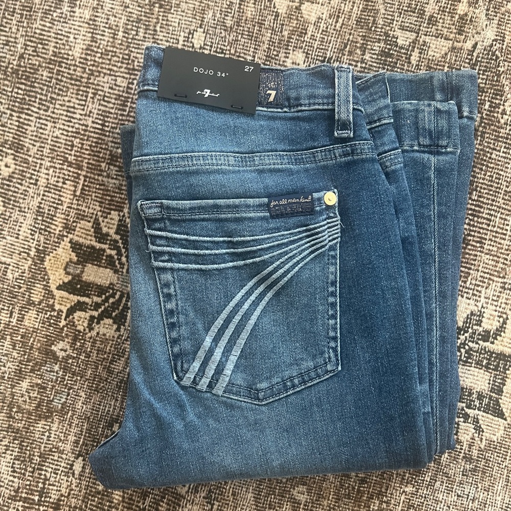 7 For All Mankind Women’s Blue Skinny Jeans - Dojo Pocket Detail